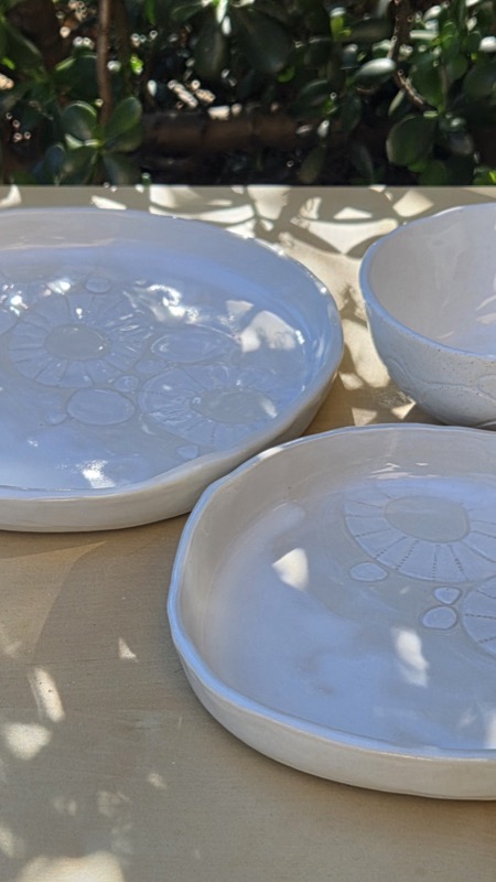 White Sunshine Blate-Lge- 3 Motifs by Christine Van Ommeren