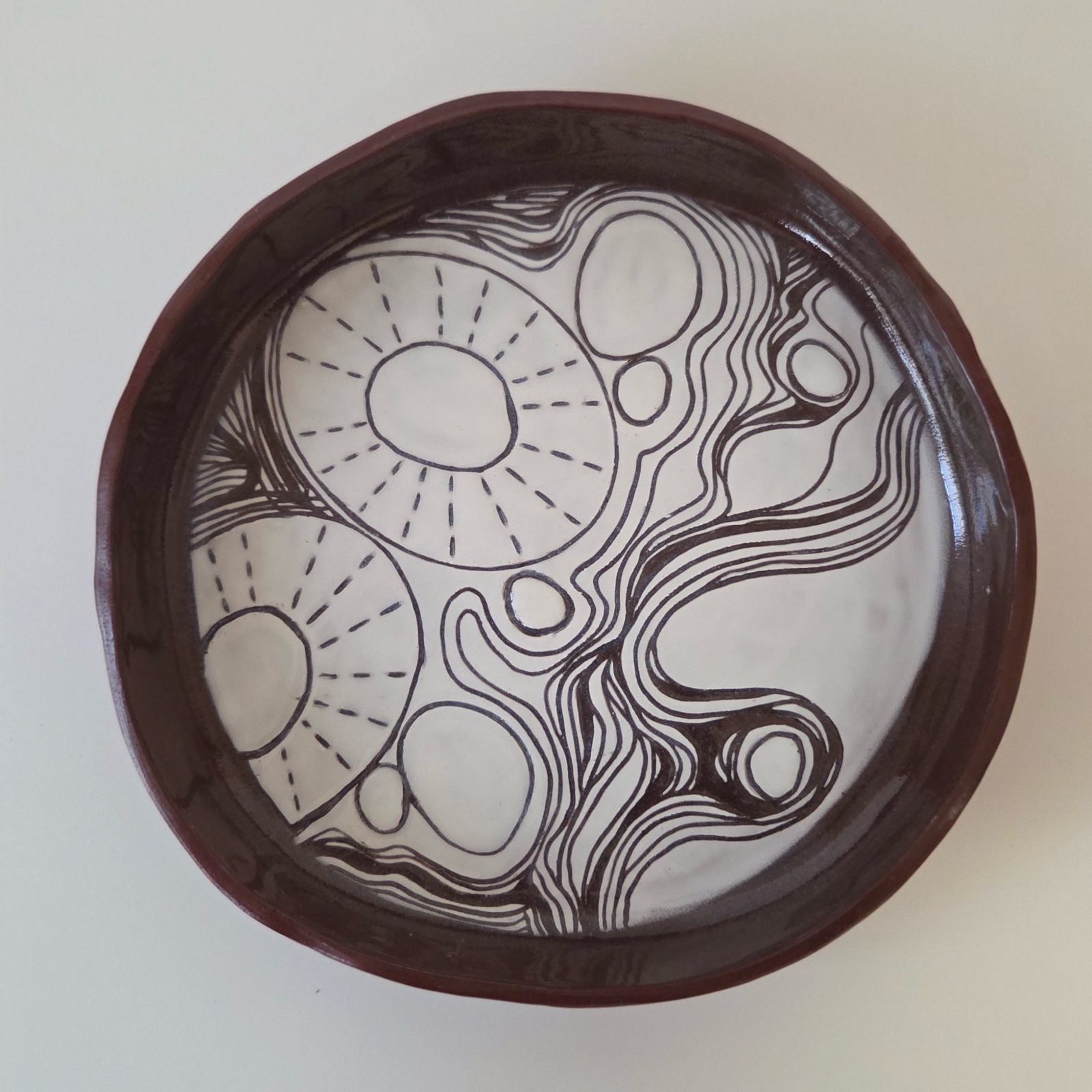 Red Sunshine Carve -Medium Blate -Clear Rim by Christine Van Ommeren
